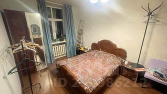 3-комн.кв., 90 м², этаж 4