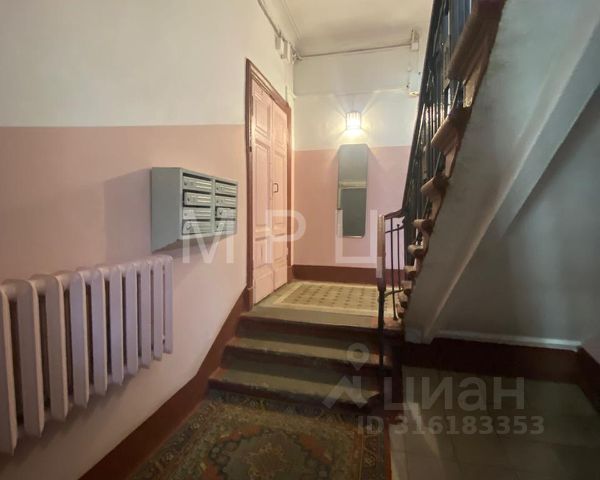 4-комн., 96 м², 2/4 этаж