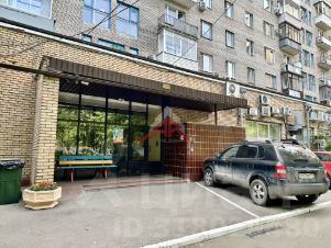 1-комн.кв., 42 м², этаж 3
