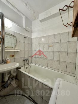 1-комн.кв., 42 м², этаж 3