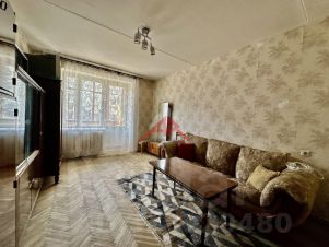 1-комн.кв., 42 м², этаж 3