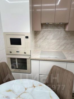 2-комн.кв., 45 м², этаж 18