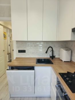 2-комн.кв., 50 м², этаж 4 2-комн.кв., 50 м², этаж 4