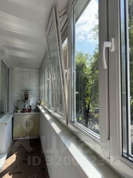 2-комн.кв., 50 м², этаж 3