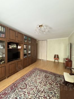 2-комн.кв., 50 м², этаж 3