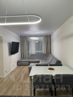 3-комн.кв., 81 м², этаж 18