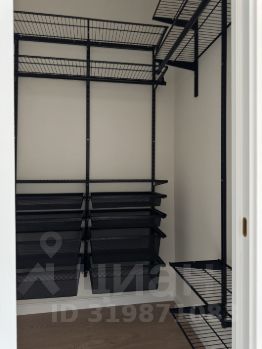 3-комн.кв., 60 м², этаж 4