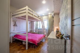 2-комн.кв., 52 м², этаж 5