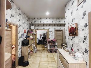 3-комн.кв., 84 м², этаж 1