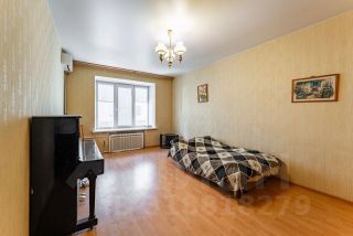 2-комн.кв., 61 м², этаж 2