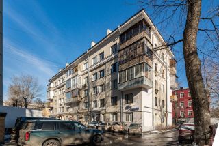 2-комн.кв., 61 м², этаж 2