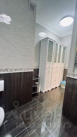 2-комн.кв., 70 м², этаж 9