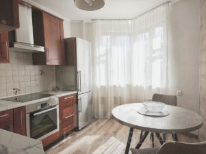 2-комн.кв., 52 м², этаж 4
