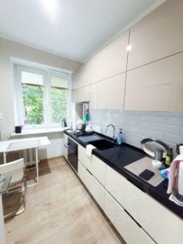 1-комн.кв., 33 м², этаж 4 1-комн.кв., 33 м², этаж 4