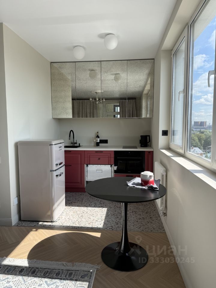 1-комнатная квартира, 32 м² — фото 1
