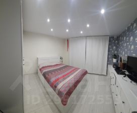 3-комн.кв., 81 м², этаж 2