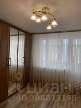 1-комн.кв., 42 м², этаж 10