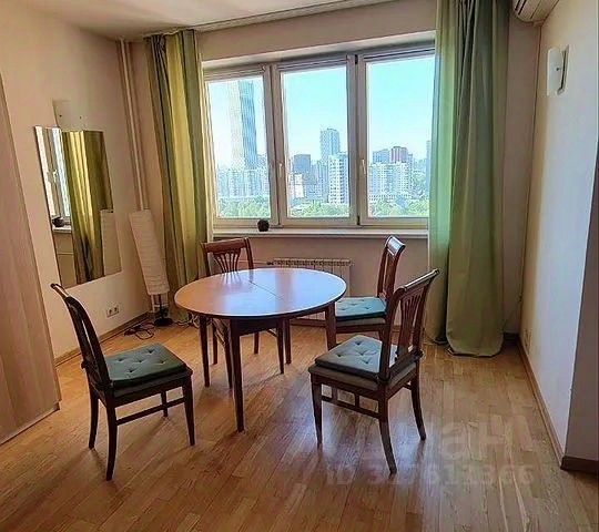 1-комн., 50 м², 19/25 этаж