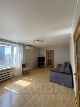 3-комн.кв., 64 м², этаж 13