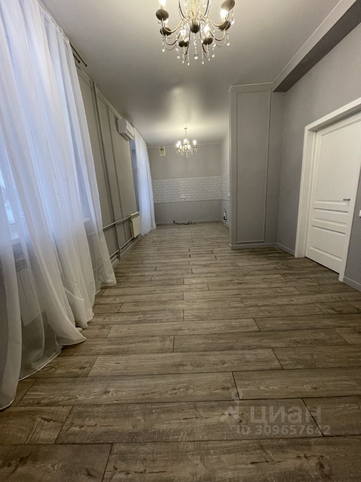 Продается3-комн.квартира,94,7м²