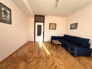 2-комн.кв., 64 м², этаж 25