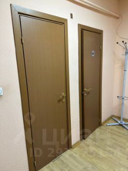 5-комн.апарт., 122 м², этаж 2