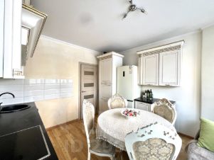 2-комн.кв., 60 м², этаж 3