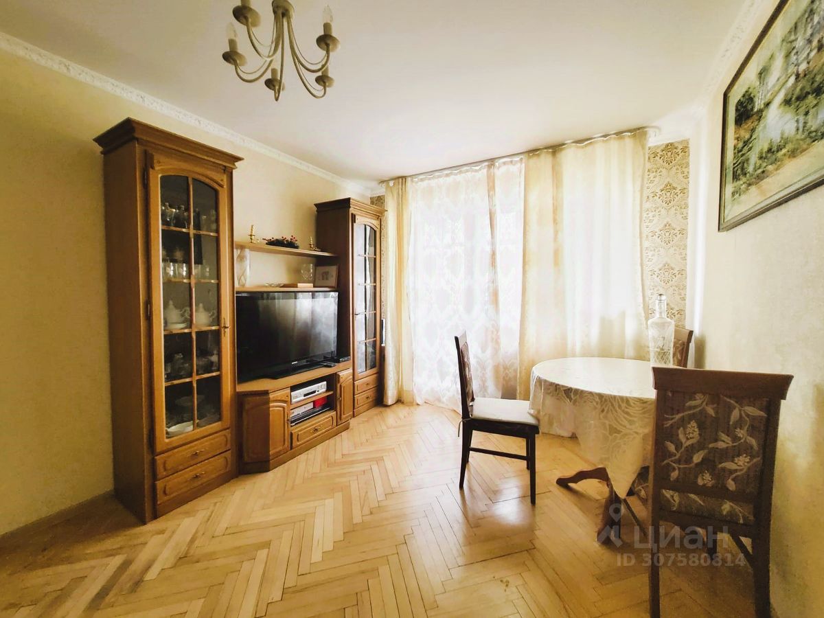 Продается3-комн.квартира,61м²