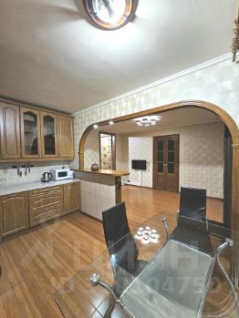 2-комн.кв., 48 м², этаж 1