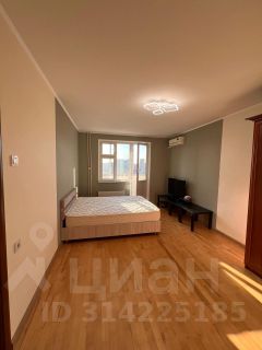 1-комн.кв., 45 м², этаж 14