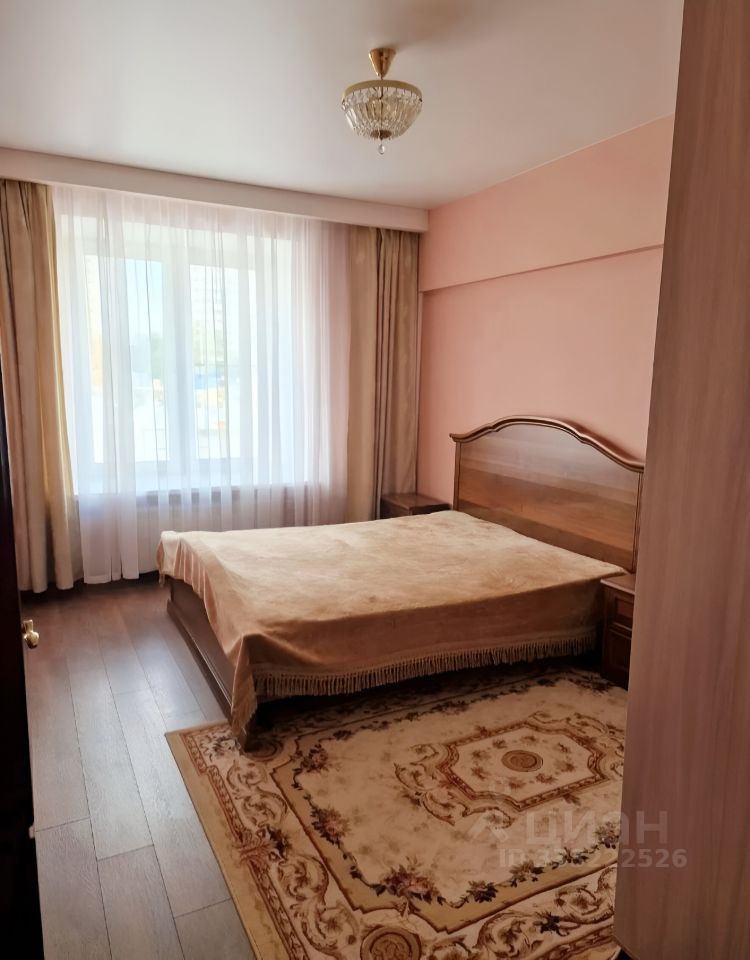 2-комнатная квартира, 55 м² — фото 3