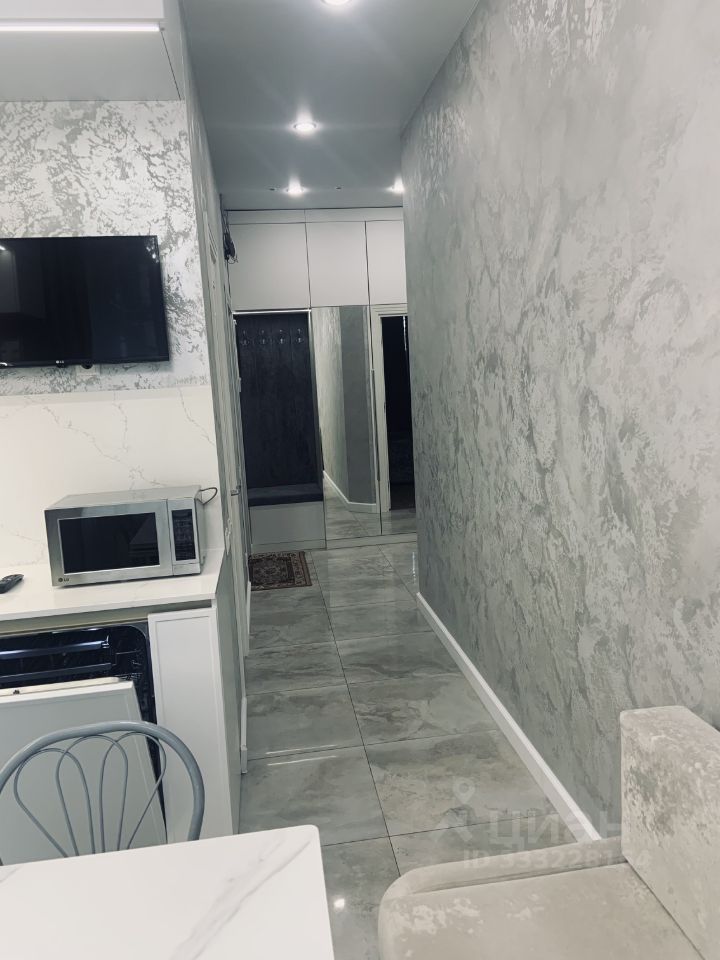2-комнатная квартира, 55 м² — фото 3