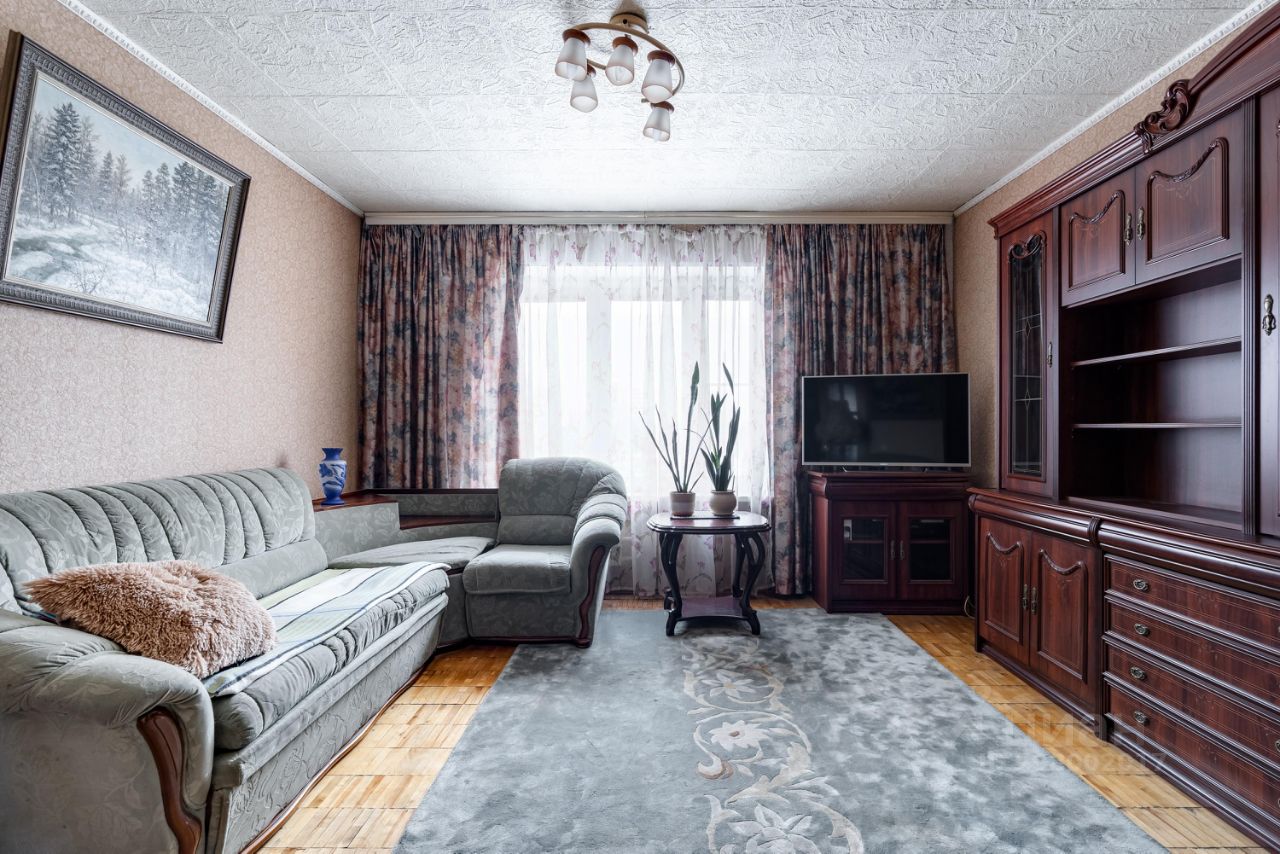 Продаю трехкомнатную квартиру 60.2м² Дубнинская ул., 30К2, Москва, САО ...