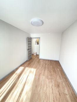2-комн.кв., 47 м², этаж 2