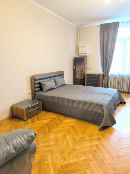 1-комн.кв., 50 м², этаж 3