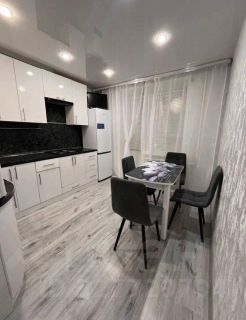 2-комн.кв., 56 м², этаж 8 2-комн.кв., 56 м², этаж 8