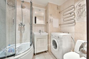 2-комн.кв., 45 м², этаж 8
