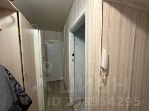 2-комн.кв., 42 м², этаж 3