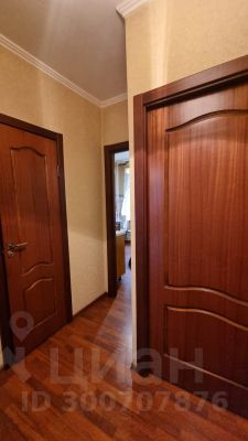 2-комн.кв., 50 м², этаж 3