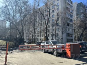 1-комн.кв., 32 м², этаж 3