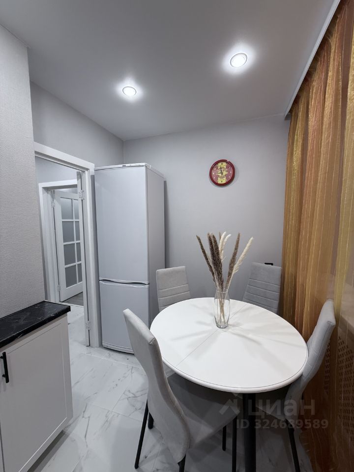 1-комнатная квартира, 36,8 м² — фото 2