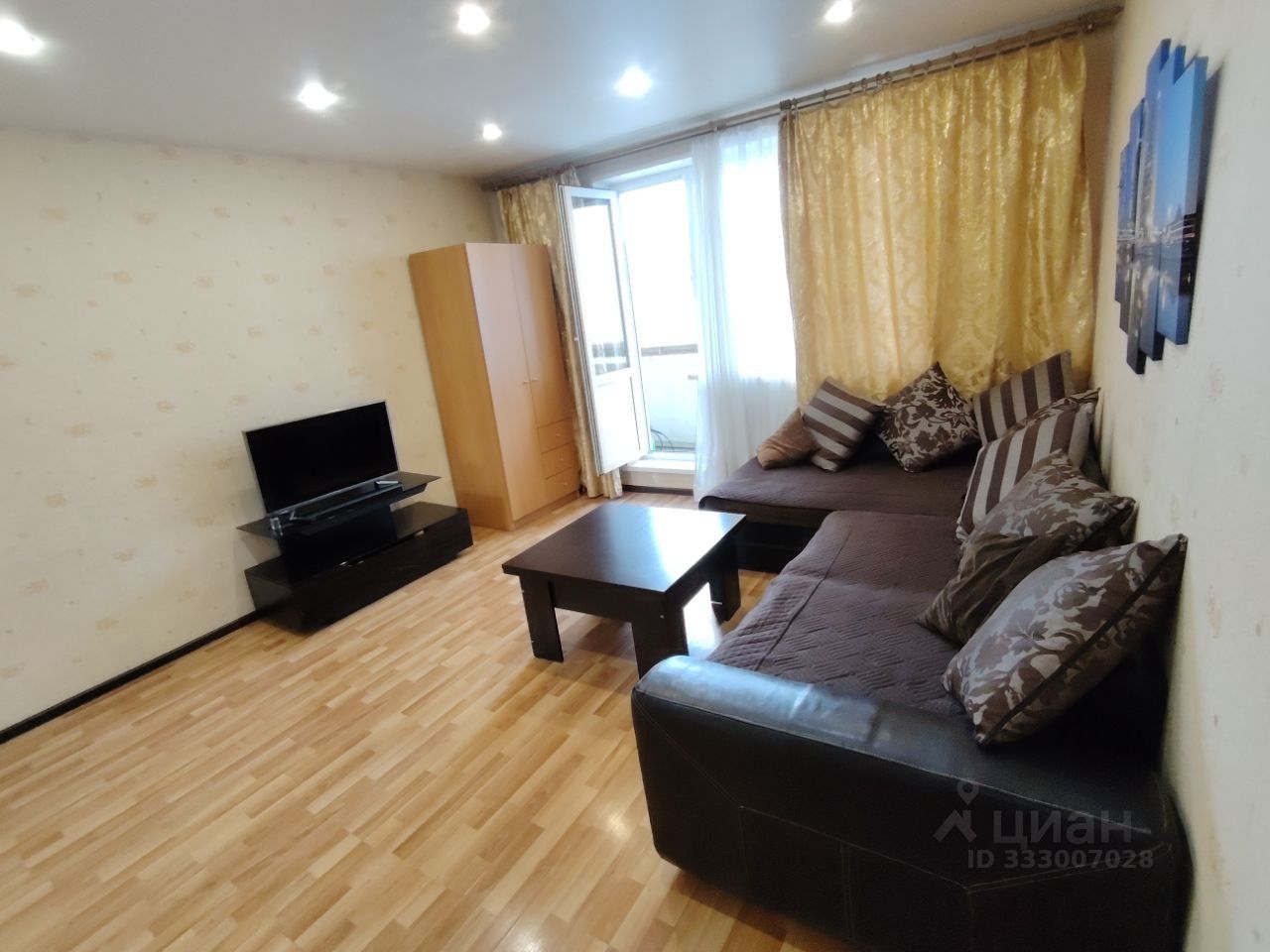 1-комнатная квартира, 50 м² — фото 3