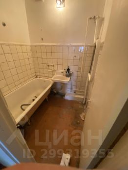 3-комн.кв., 73 м², этаж 4