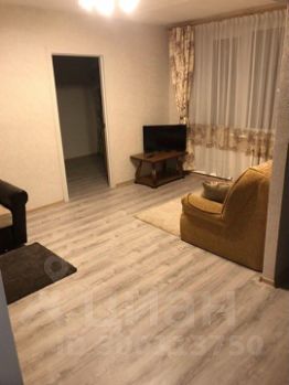 2-комн.кв., 50 м², этаж 3