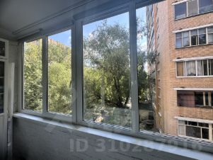 2-комн.кв., 52 м², этаж 4