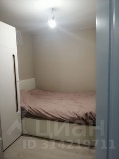 2-комн.кв., 43 м², этаж 3