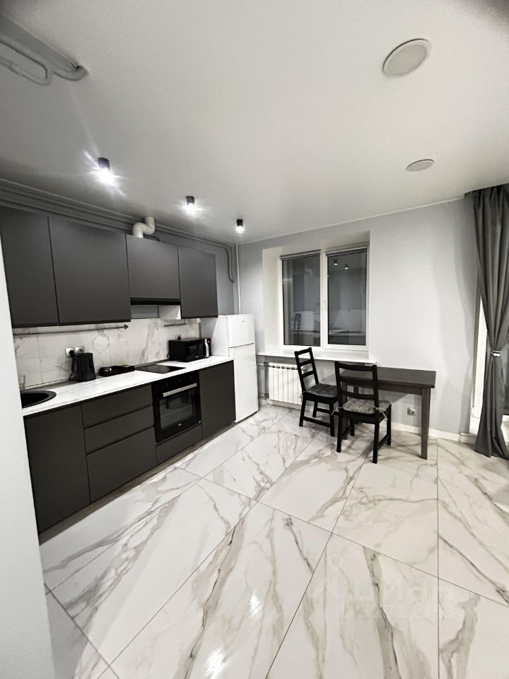 1-комнатная квартира, 35,7 м² — фото 2