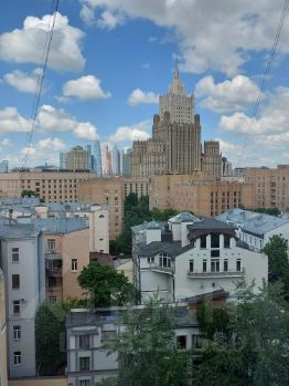 2-комн.кв., 54 м², этаж 10