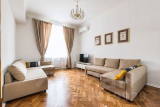 2-комн.кв., 62 м², этаж 6