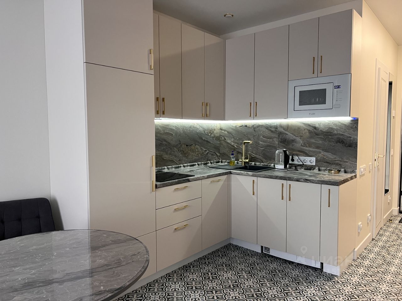 Квартира-студия, 27 м² — фото 8